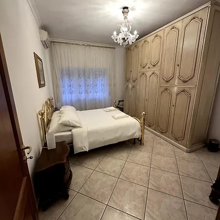 Tranquillo Stazione Serenissima, 2 Stanze Private E Cucina Condivisa Con L'host Habitación en casa particular