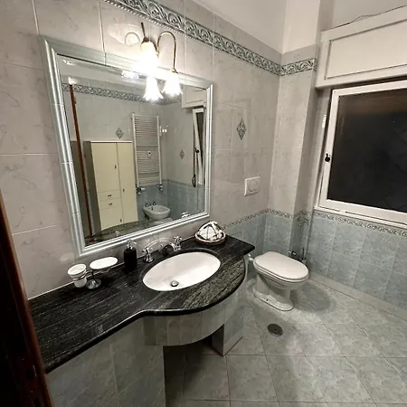Habitación en casa particular Tranquillo Stazione Serenissima, 2 Stanze Private E Cucina Condivisa Con L'host