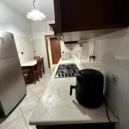 Alloggio in famiglia Tranquillo Stazione Serenissima, 2 Stanze Private E Cucina Condivisa Con L'host *
